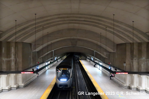 Metro Montreal