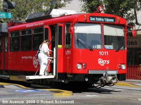 San Diego Trolley 5th Ave