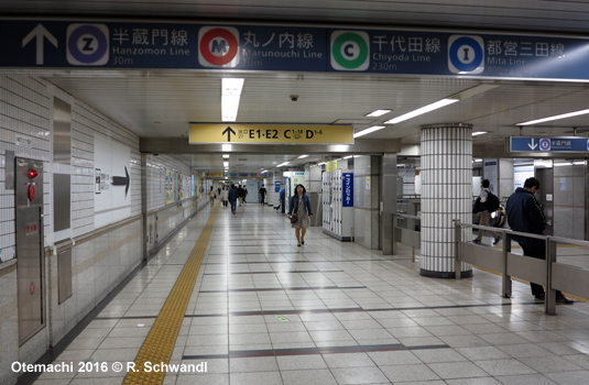 Tokyo Subway Hanzomon Line