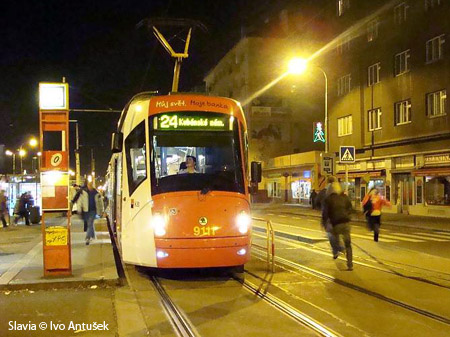 Praha tram