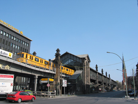 U-Bahnhof Bülowstraße U2