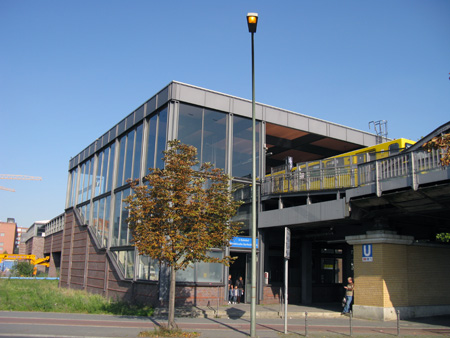 U-Bahnhof Mendelssohn-Bartholdy-Park U2