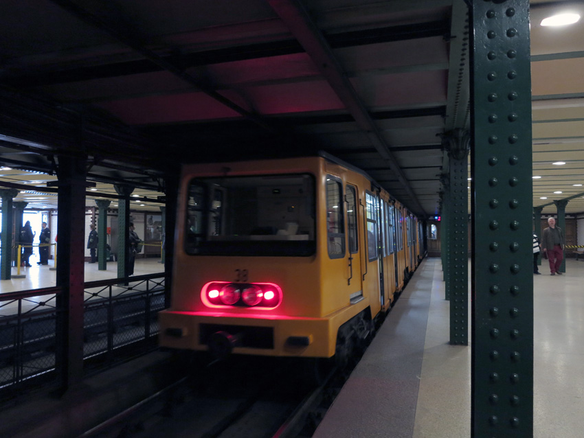 Budapest Metro Földalatti