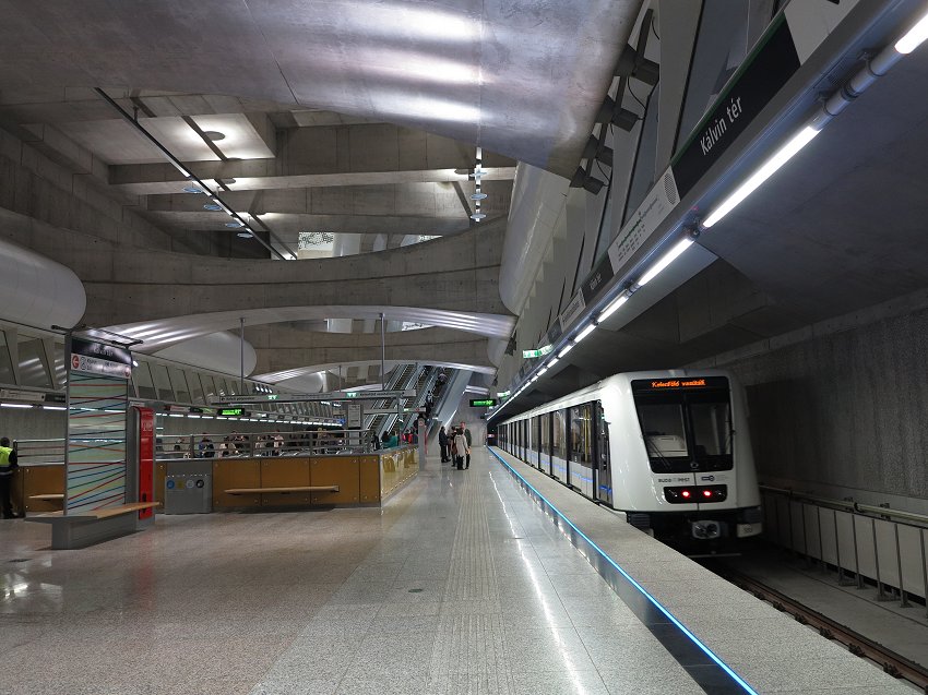 M4 Kálvin tér