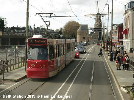 Tram Den Haag Delft